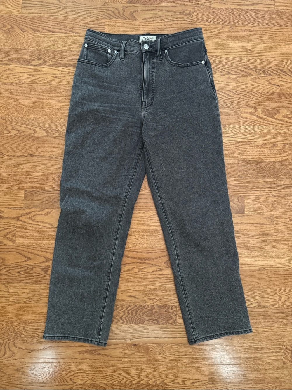 Madewell perfect vintage straight jean in black, size 28